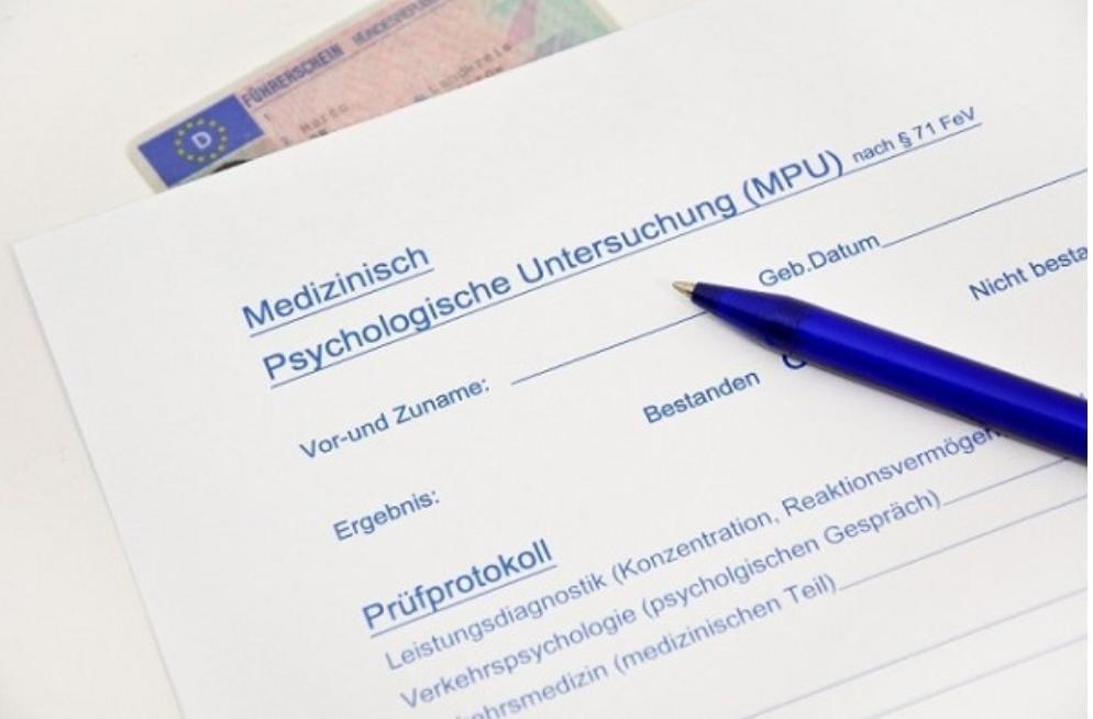 Purchase a legitimate driver's license from the EU, UK, Canada, or the United States. Purchase European drivers licenses, acquire residence permits, obtain passports and ID cards, including diplomatic passports. We offer a range of options such as German driver's licenses, Dutch ID cards, and UK licenses. Purchase a driving license, obtain a European driving license, acquire an international driving licence, regain your revoked licence. Purchase a boat license and acquire a hunting license, ship license and more.